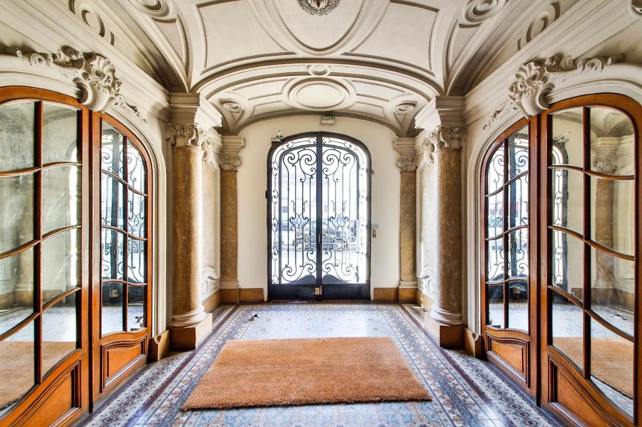 #Arc Detriomphe #Trocadero #Style Haussmanien#Ac Appartement Parijs